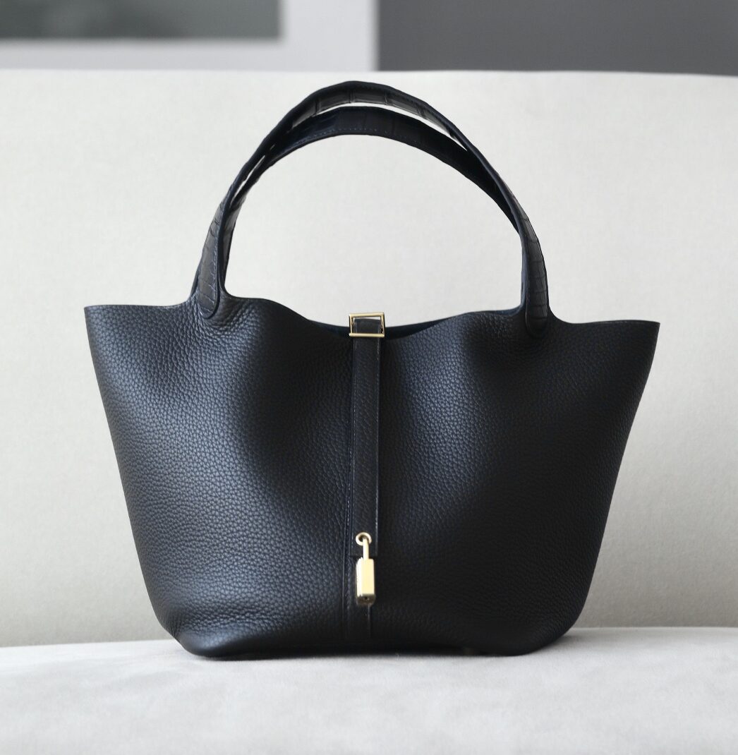 Picotin 18 hotsell black gold hardware